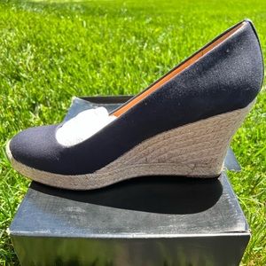 Very Versatile and A Classic NEW Women’s JCrew Navy Espadrille Wedge. Size 9.